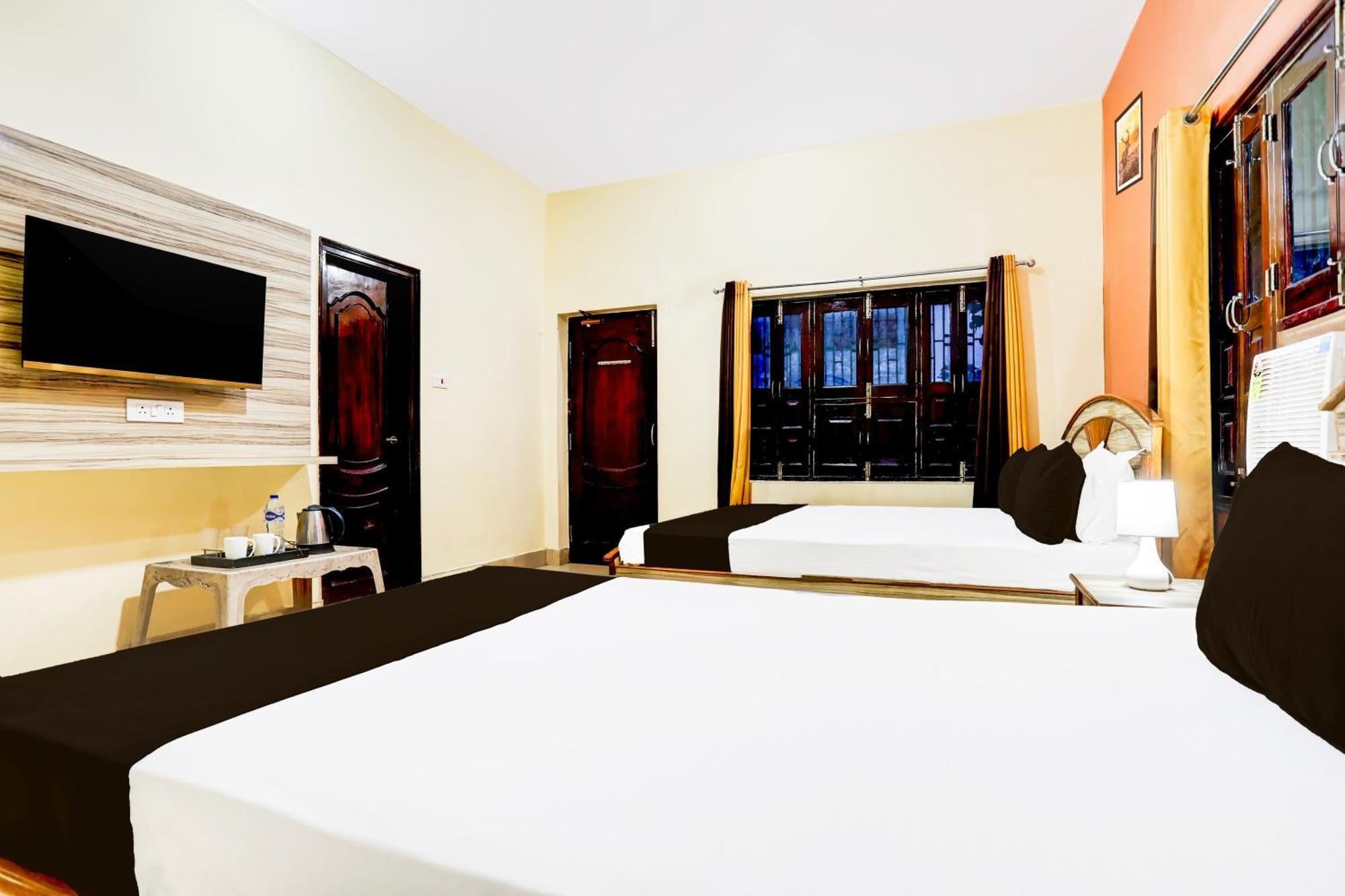 Hotel O R B Palace Varanasi Eksteriør billede