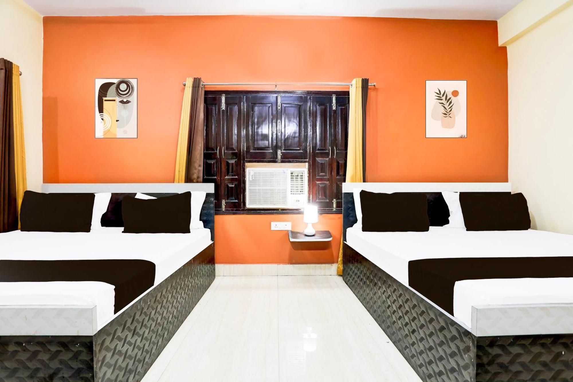 Hotel O R B Palace Varanasi Eksteriør billede